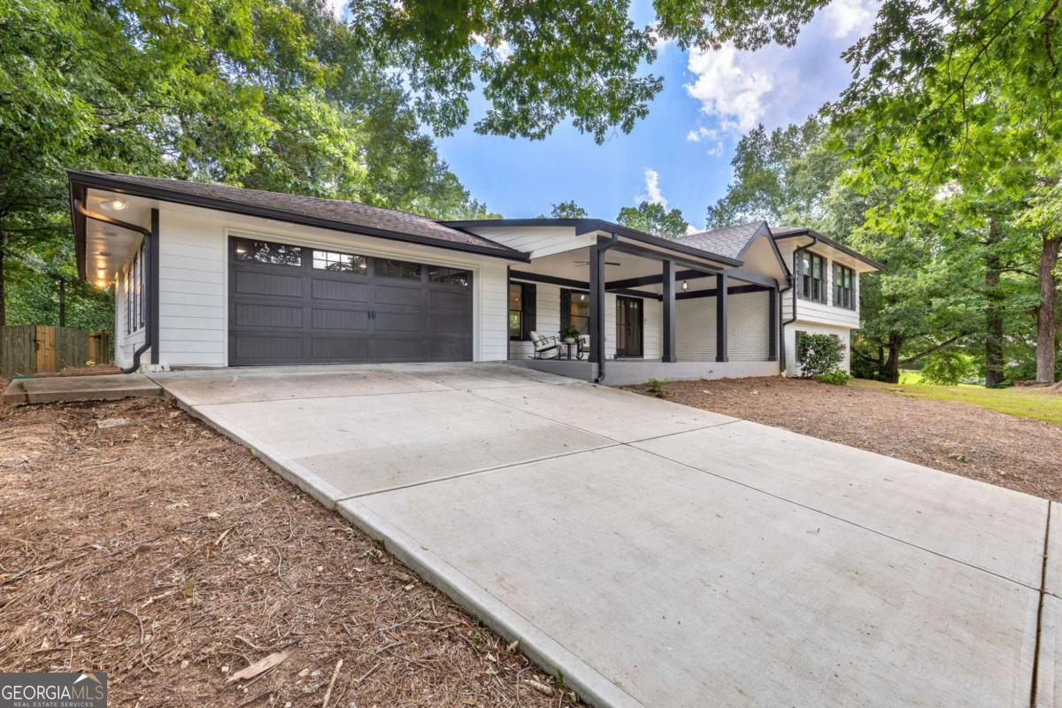 6856 Womack CT