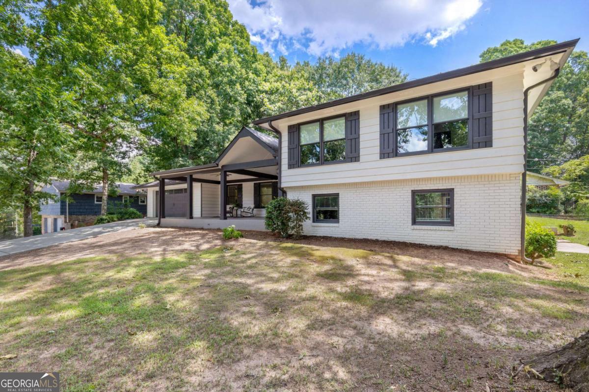6856 Womack CT