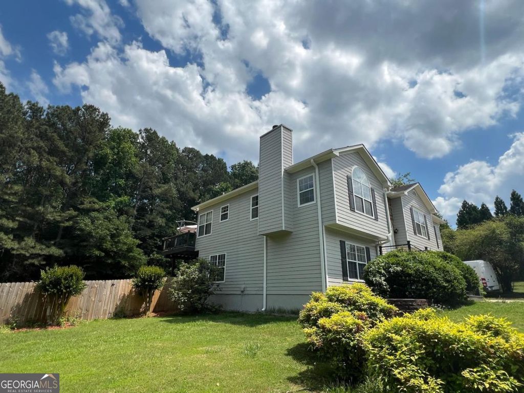 Photo of 213 WYNFIELD Way, Auburn, GA 30011 (MLS # 10774865)