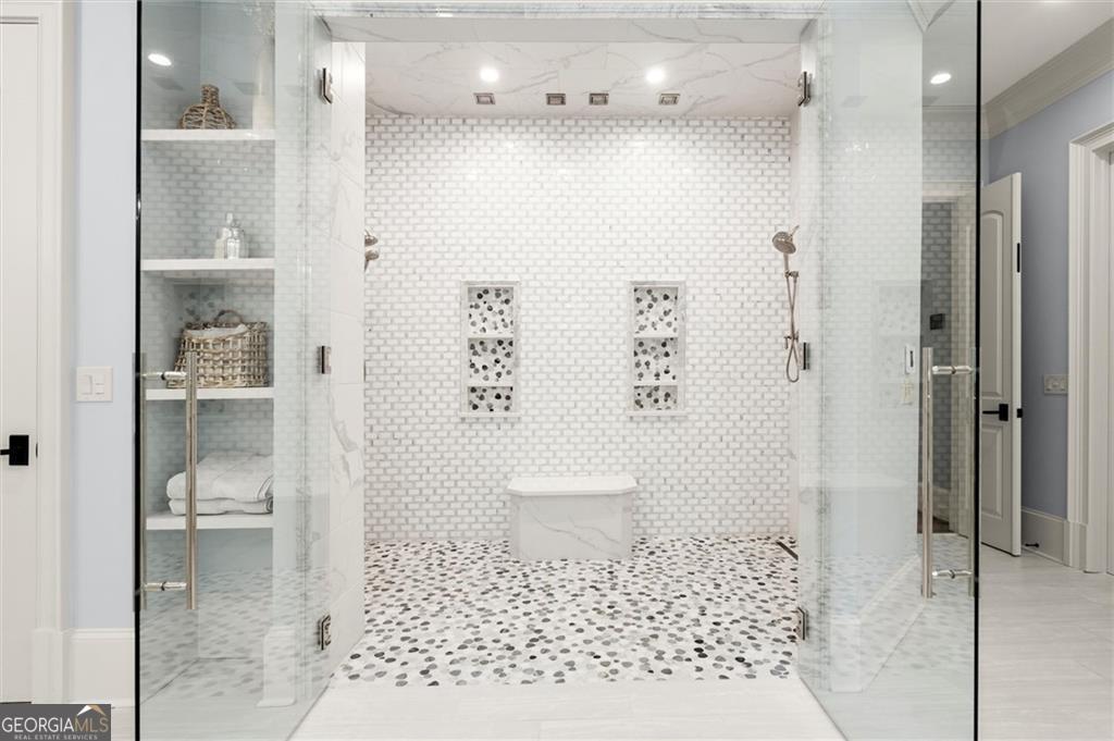 Echelon - Residential