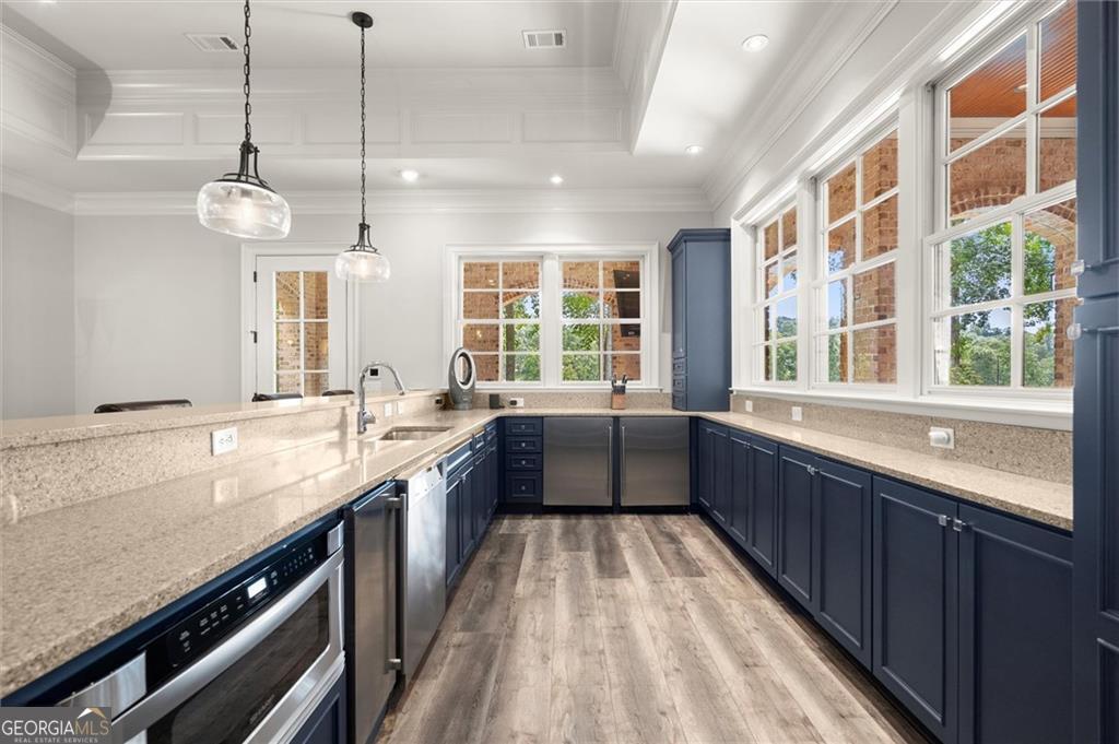 Echelon - Residential