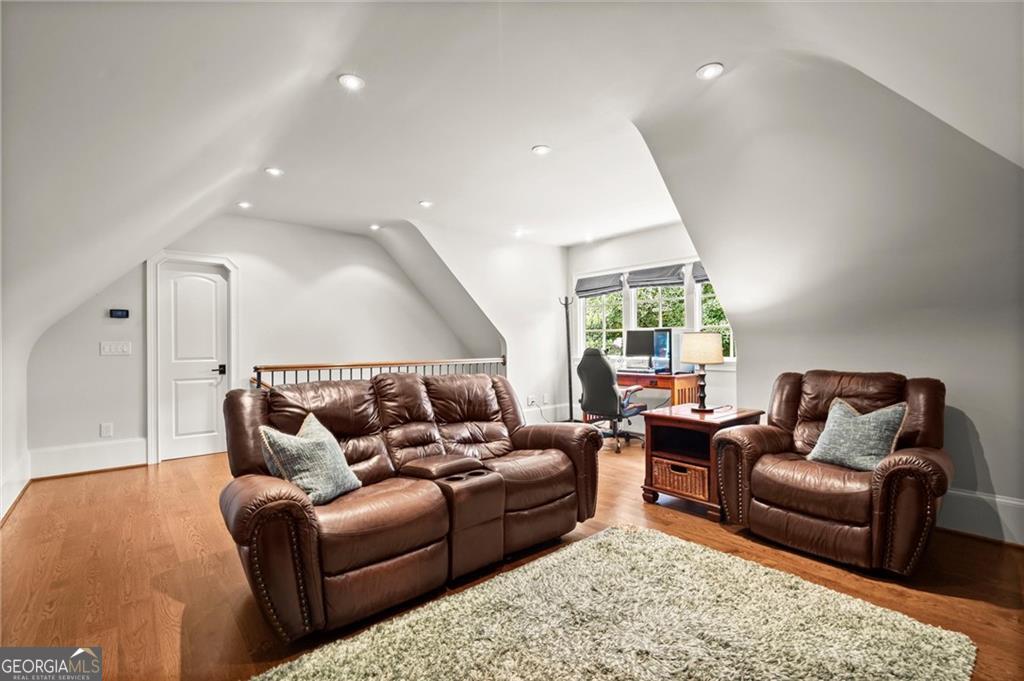 Echelon - Residential