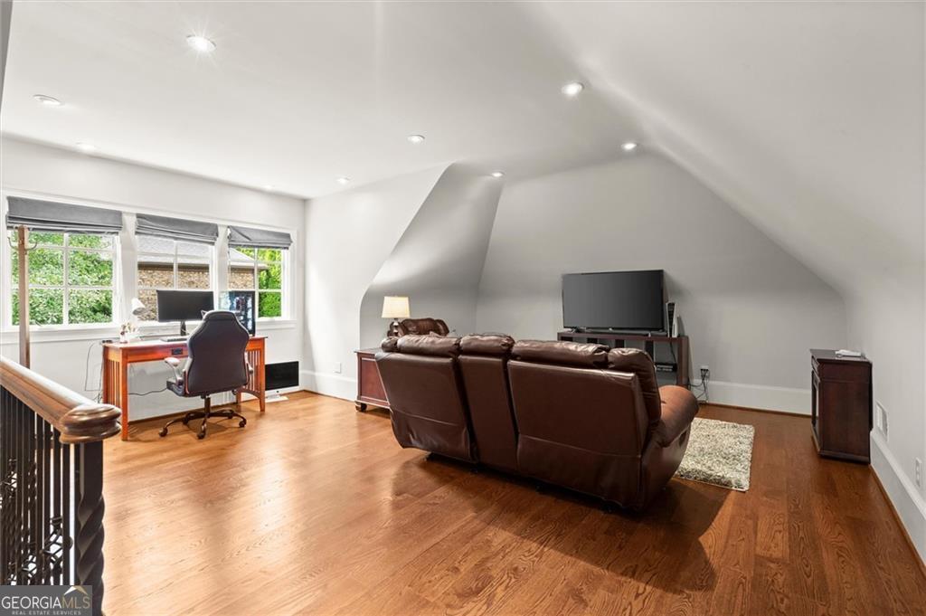 Echelon - Residential