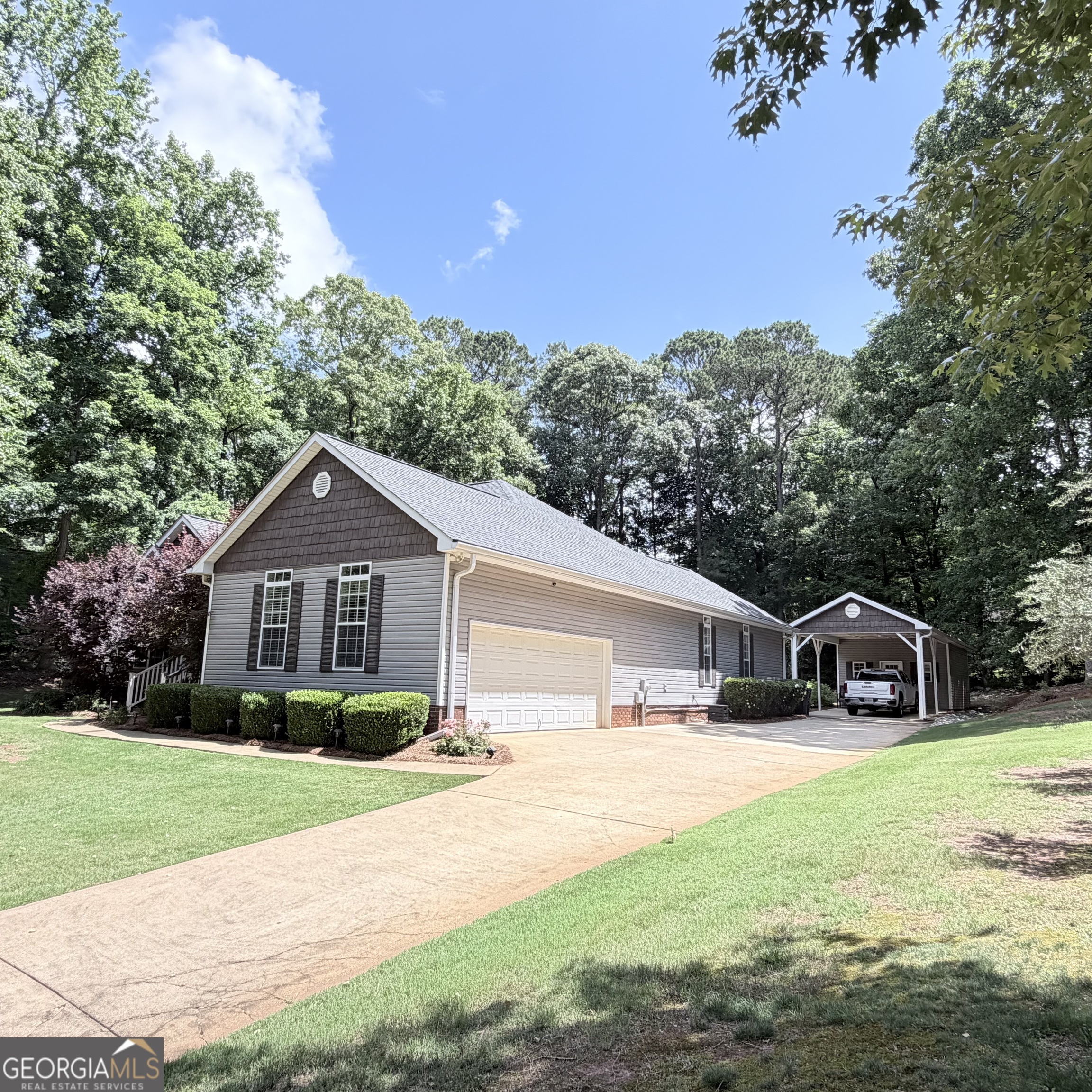 110 Ford Dr