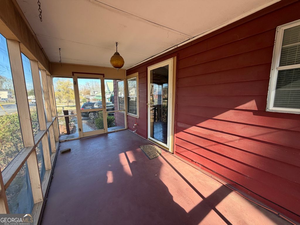 Photo of 421 Cedar Avenue SW, Rome, GA 30161 (MLS # 10658294)