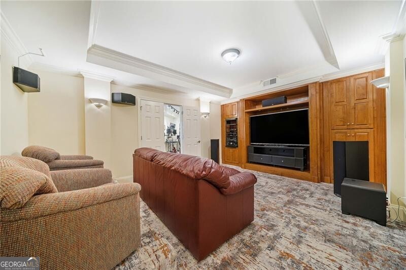 Suwanee, Georgia 30024, United States, 5 Bedrooms Bedrooms, ,6 BathroomsBathrooms,Residential,Pending,22230