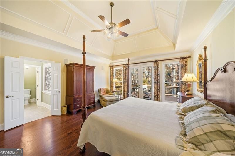 Suwanee, Georgia 30024, United States, 5 Bedrooms Bedrooms, ,6 BathroomsBathrooms,Residential,Pending,22230