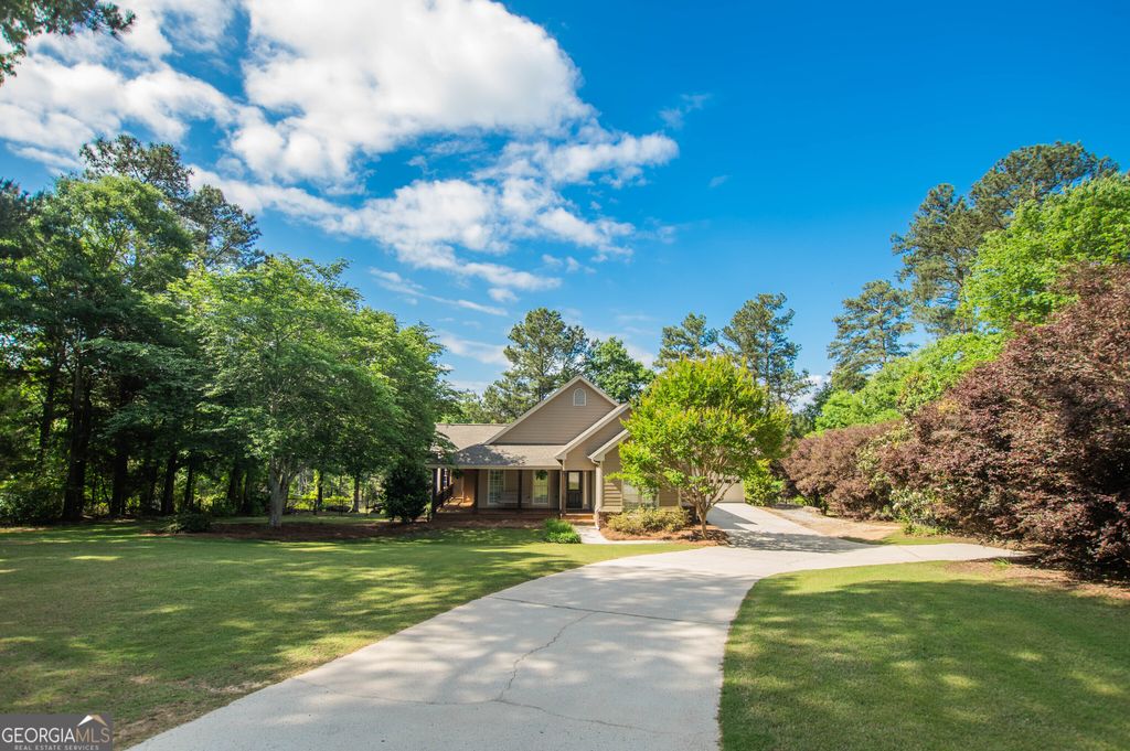 Photo of 3279 Wages Circle, Dacula, GA 30019 (MLS # 10766077)