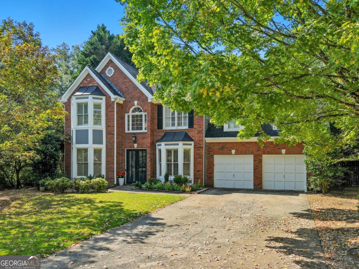 3147 Swallow DR NE
