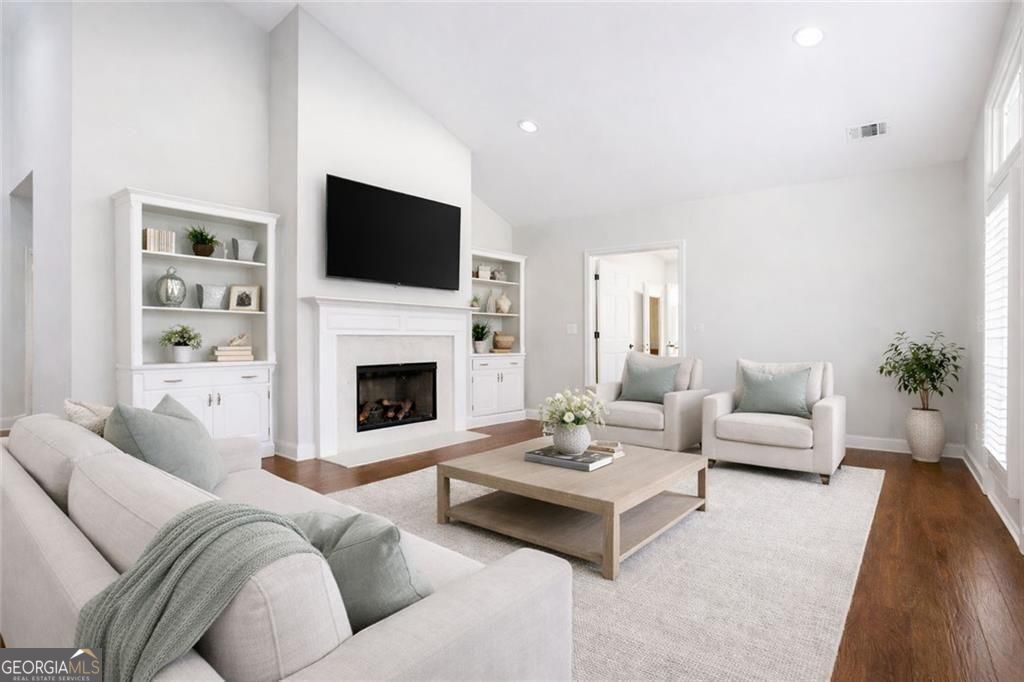 4294 Lanier Ridge WALK 1203