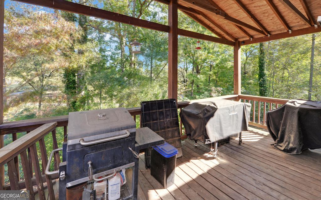 Photo of 272 Crepe Myrtle Street, Mount Airy, GA 30563 (MLS # 10624292)
