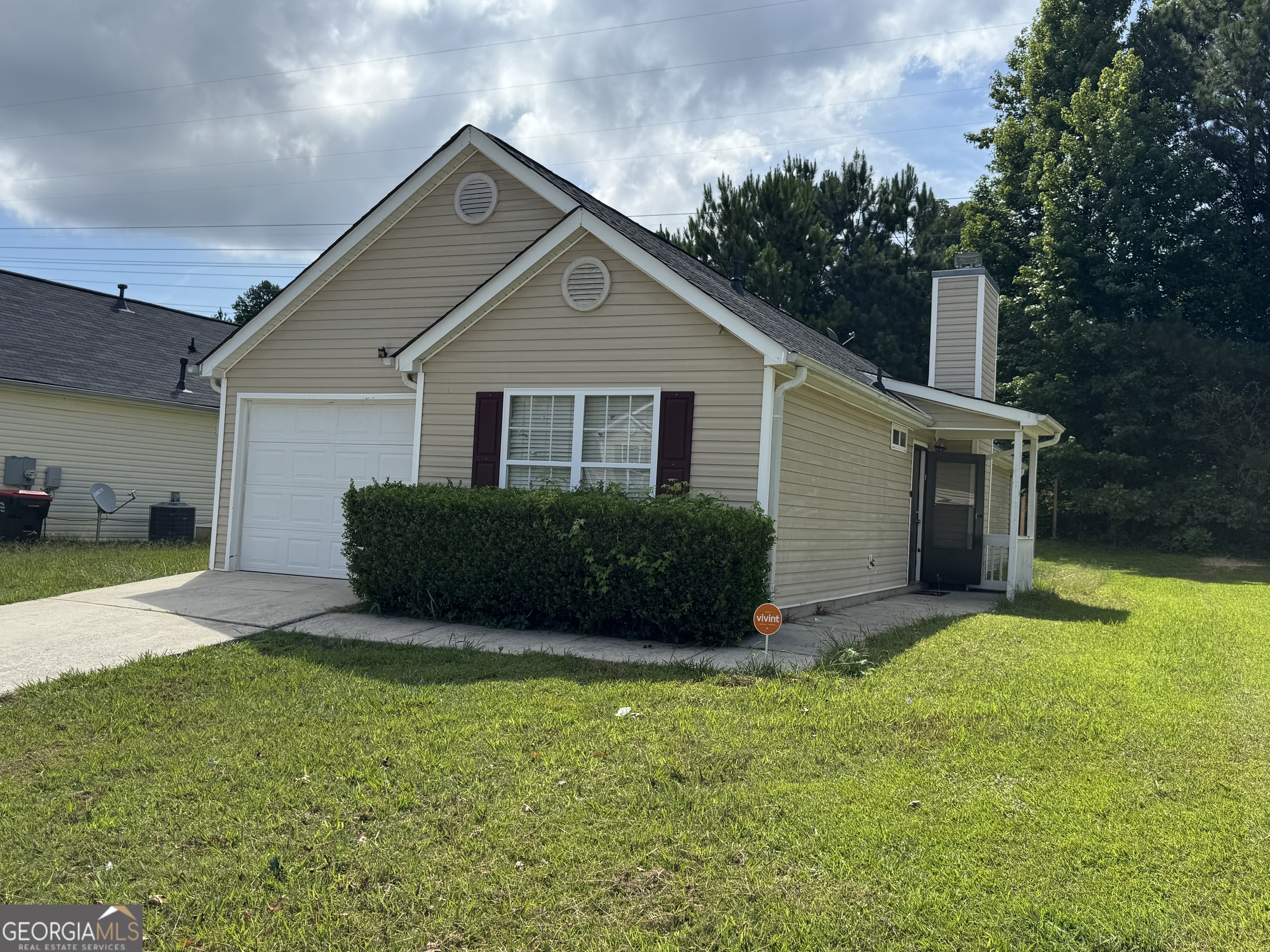 Ranch Home in Brookfield Village, 3BR/2BA, One car garage. Home being sold as is. Easy access to shopping and interstate. Come and see. Front door on right side of home.