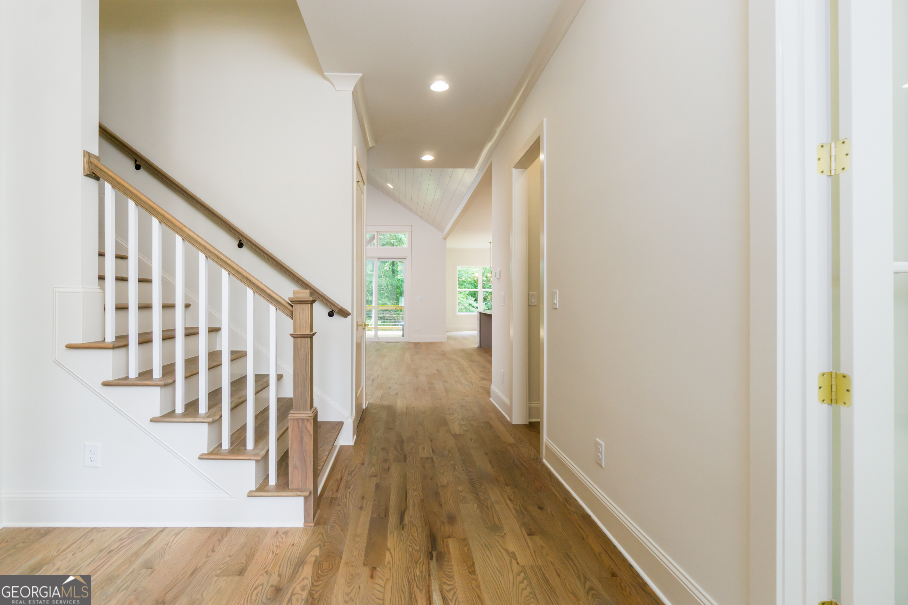 7080 Driskell CIR