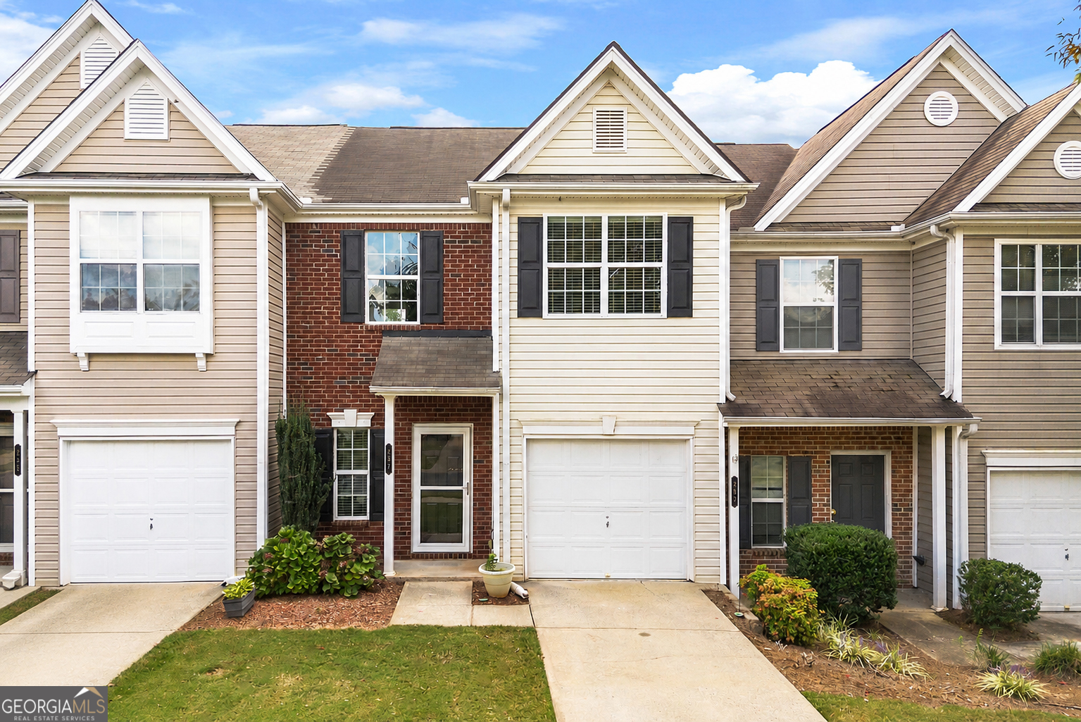 257 Azalea CIR