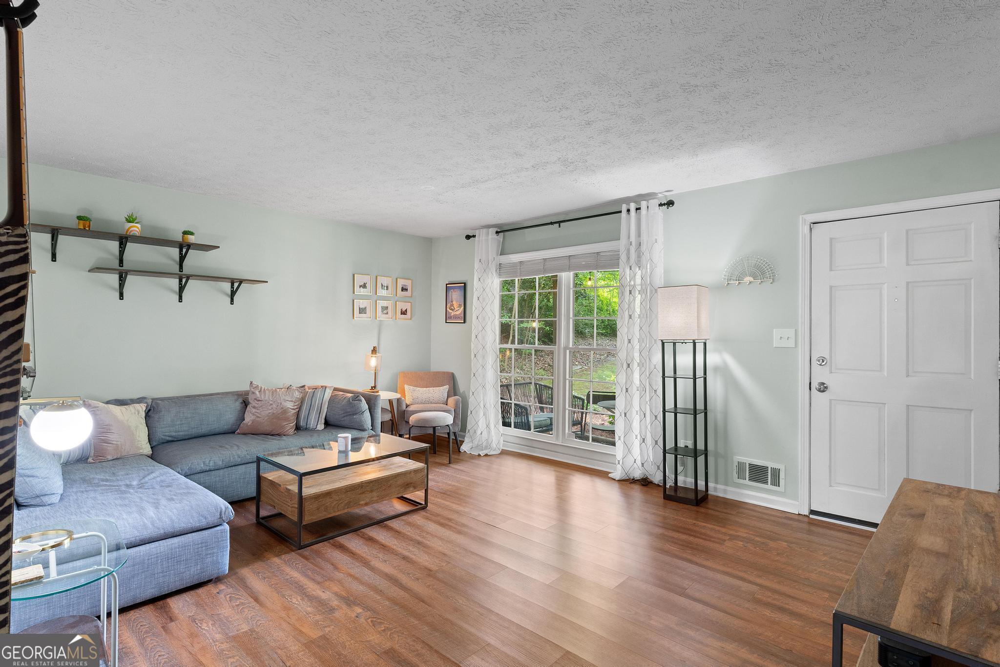 Crescent Park Woods - Residential