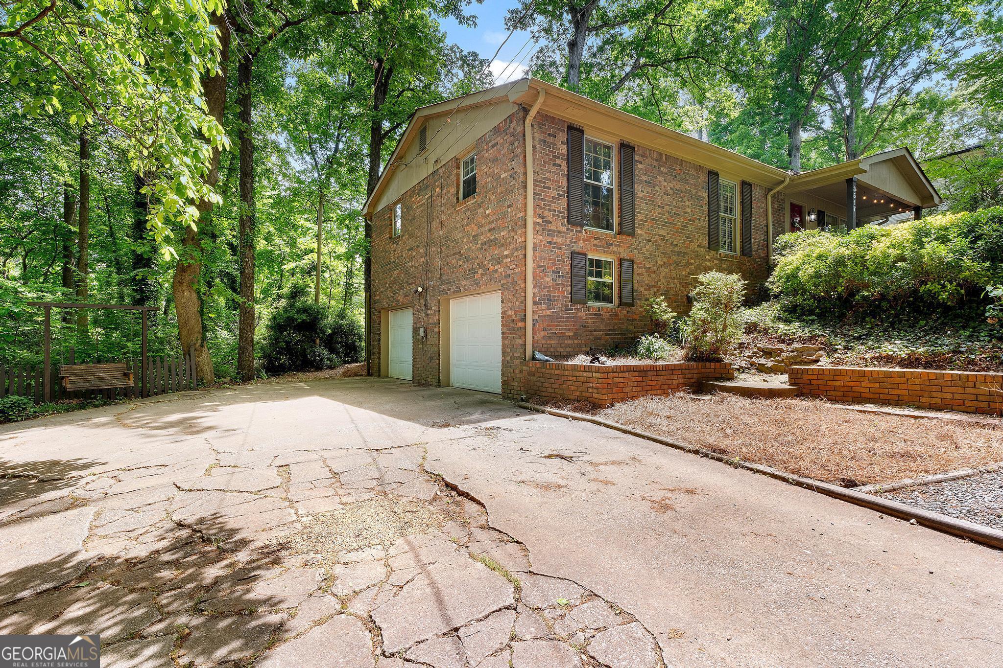 Crescent Park Woods - Residential