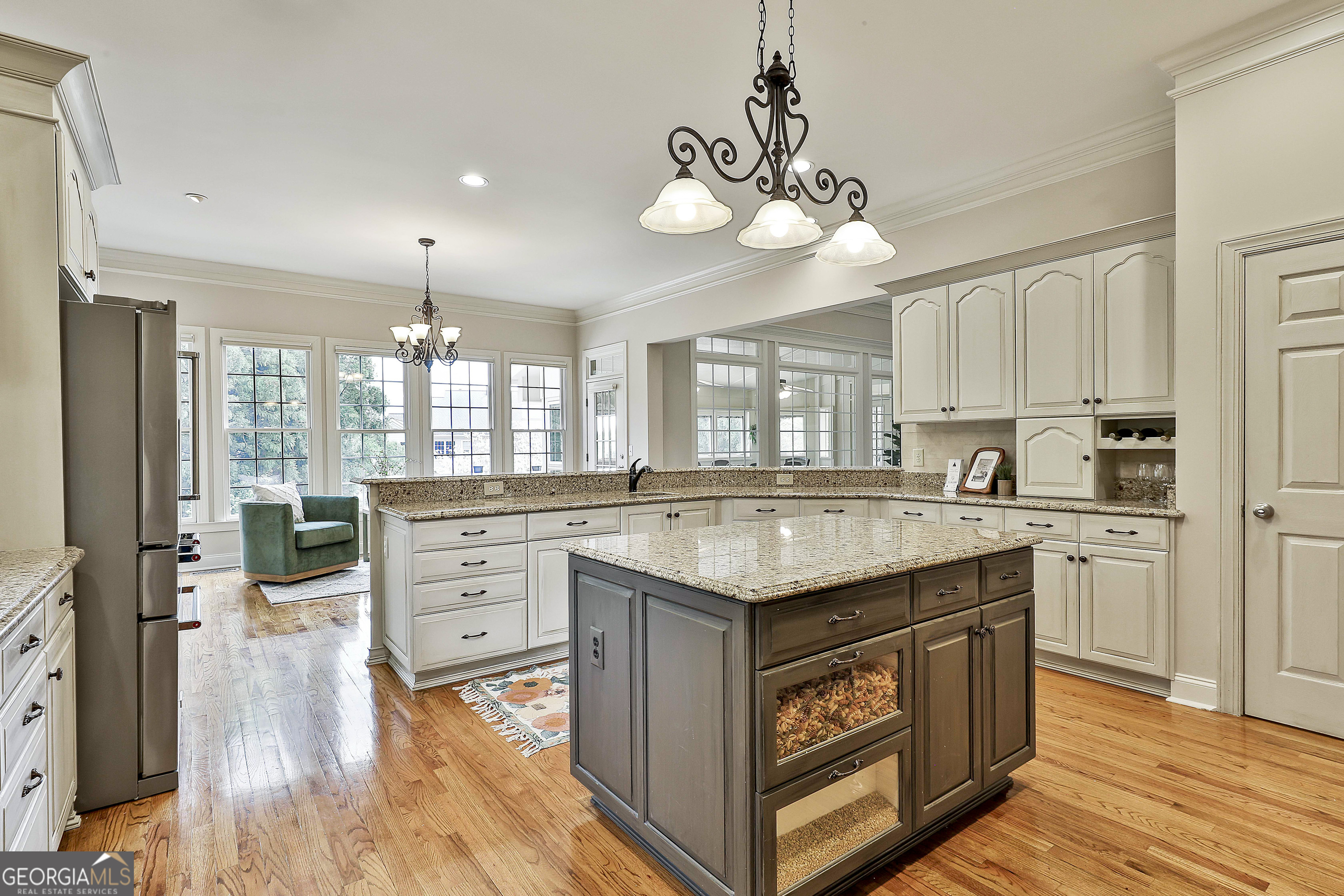 Peachtree City, Georgia 30269, United States, 6 Bedrooms Bedrooms, ,6 BathroomsBathrooms,Residential,Active,124227