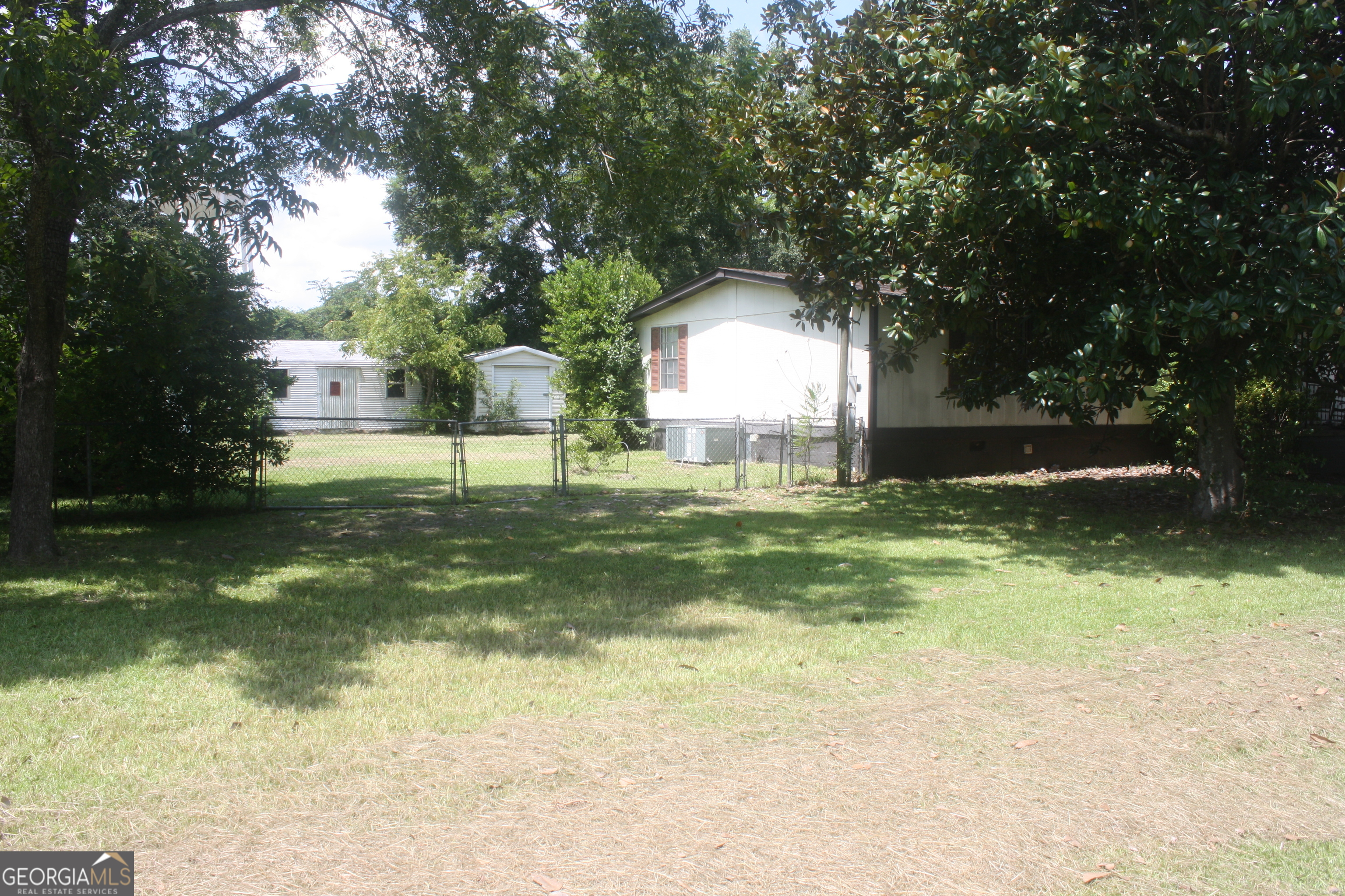 205 Cambridge DR