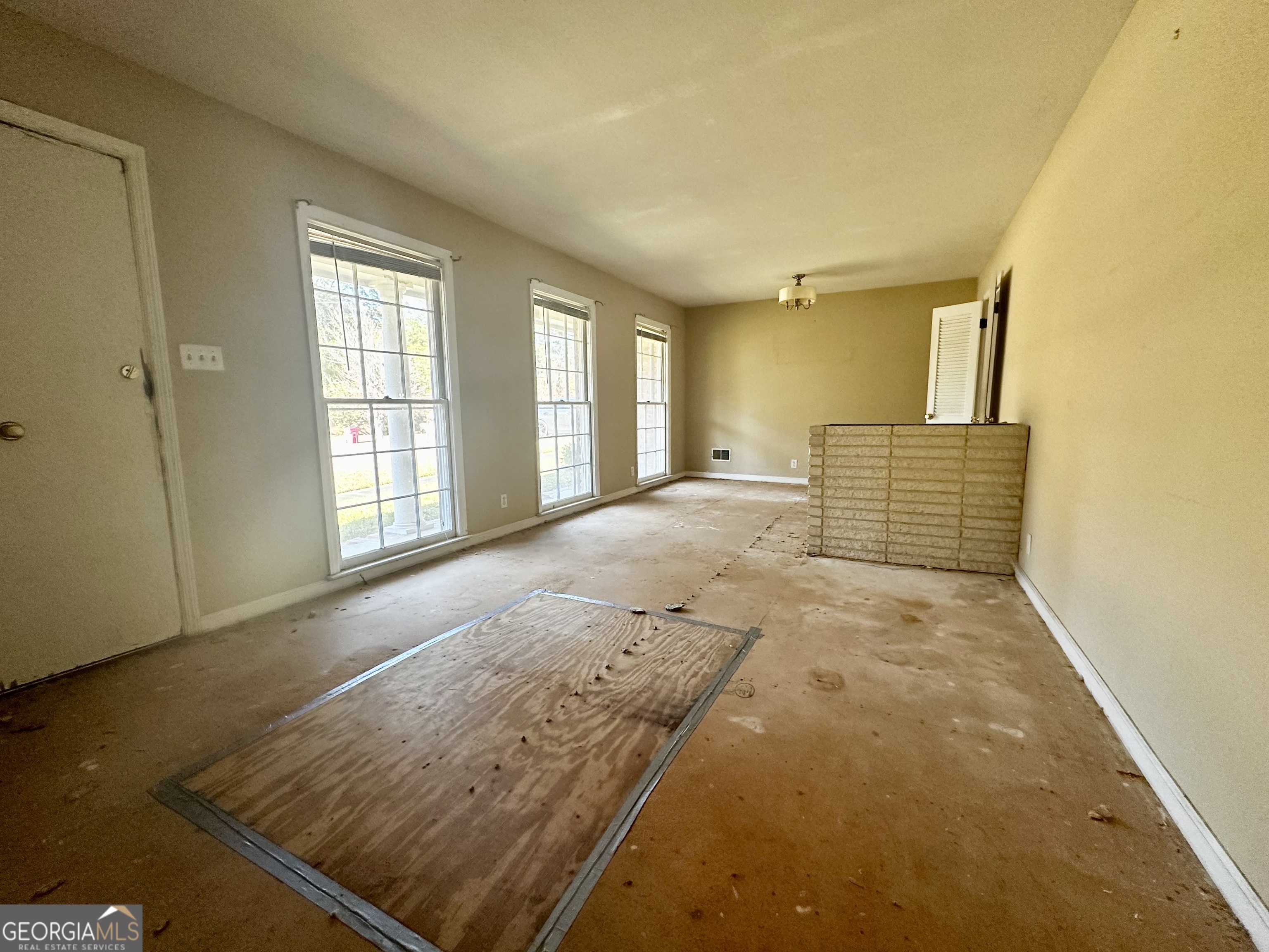 Riverside Park - Residential