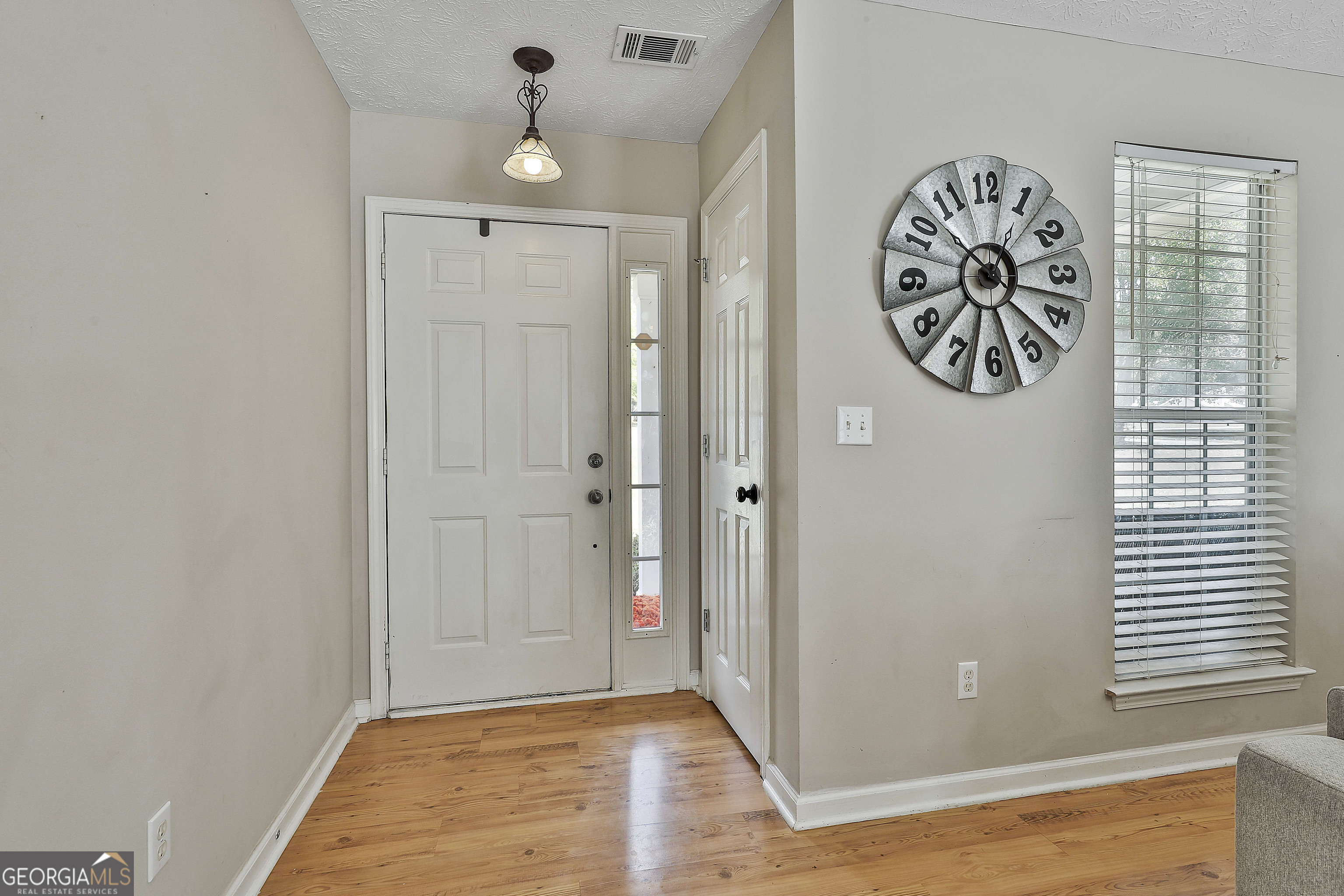 505 Hayward Bishop WAY