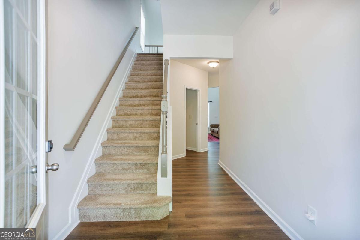 5730 Weddington DR