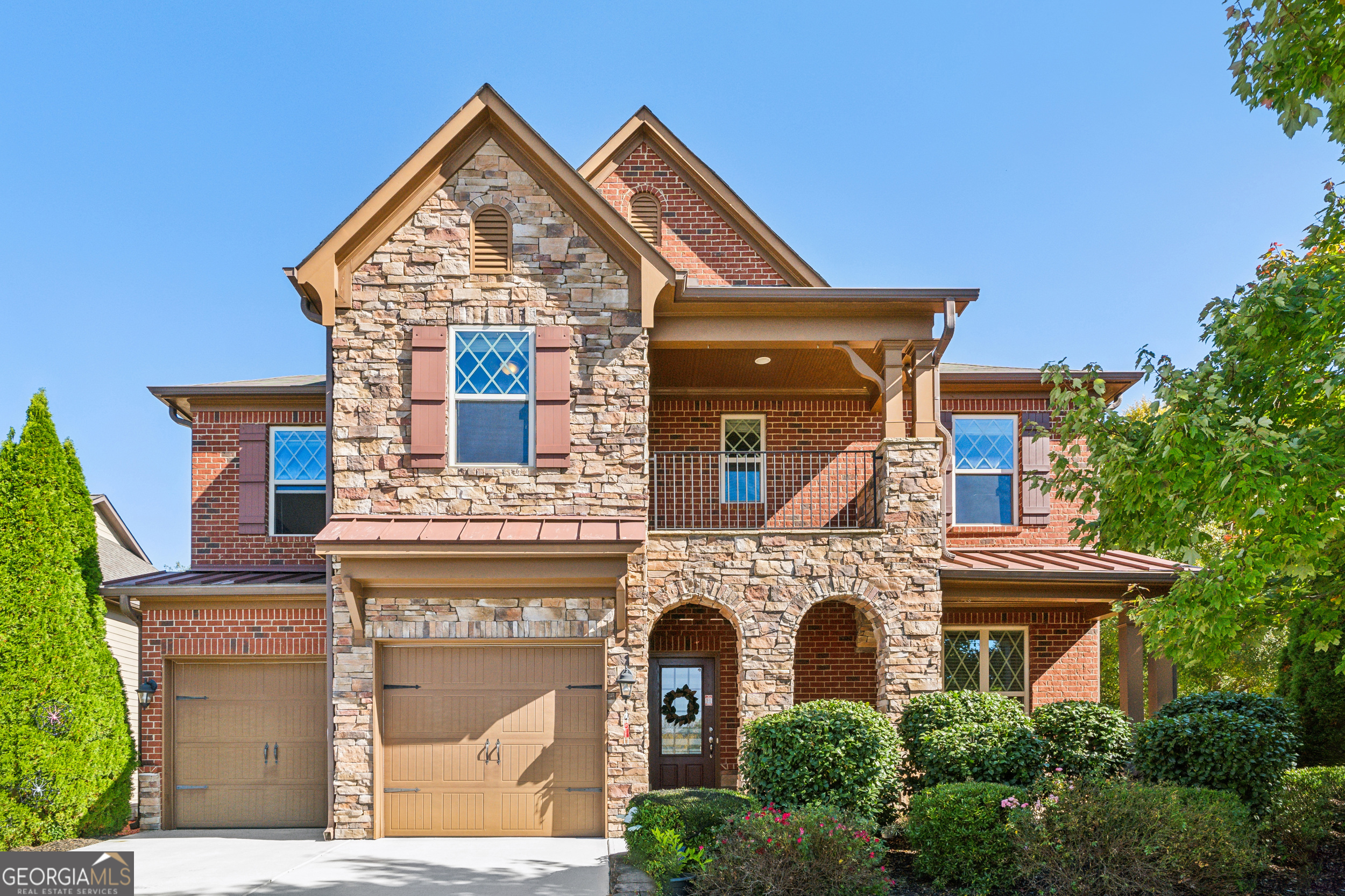 5860 Bluff Heights Drive