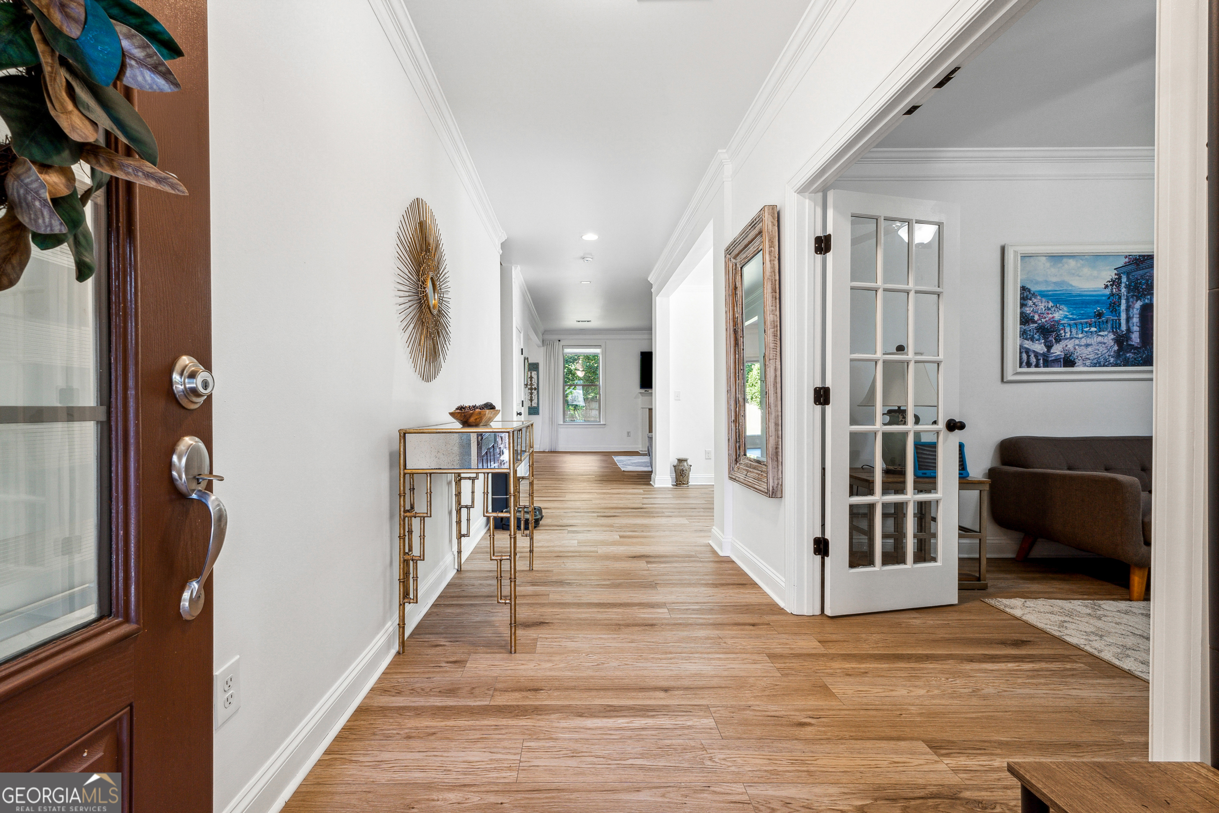 5860 Bluff Heights Drive