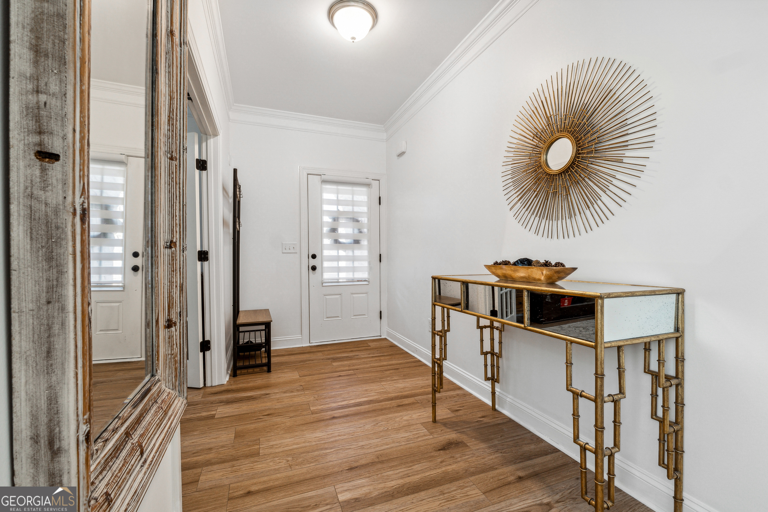 5860 Bluff Heights Drive