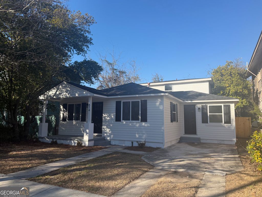 Photo of 614 W 38th Street, Savannah, GA 31415 (MLS # 10693948)