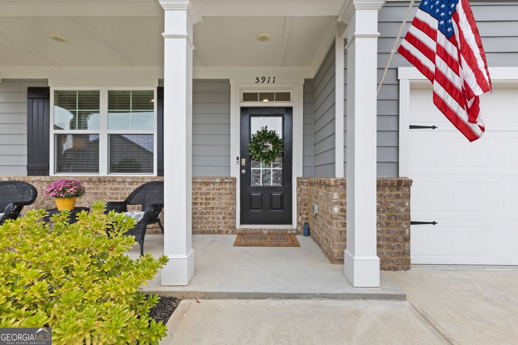 Photo of 5911 Screech Owl Drive, Flowery Branch, GA 30542 (MLS # 10832191)