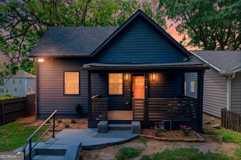 Photo of 674 Jett Street NW, Atlanta, GA 30318 (MLS # 10801726)