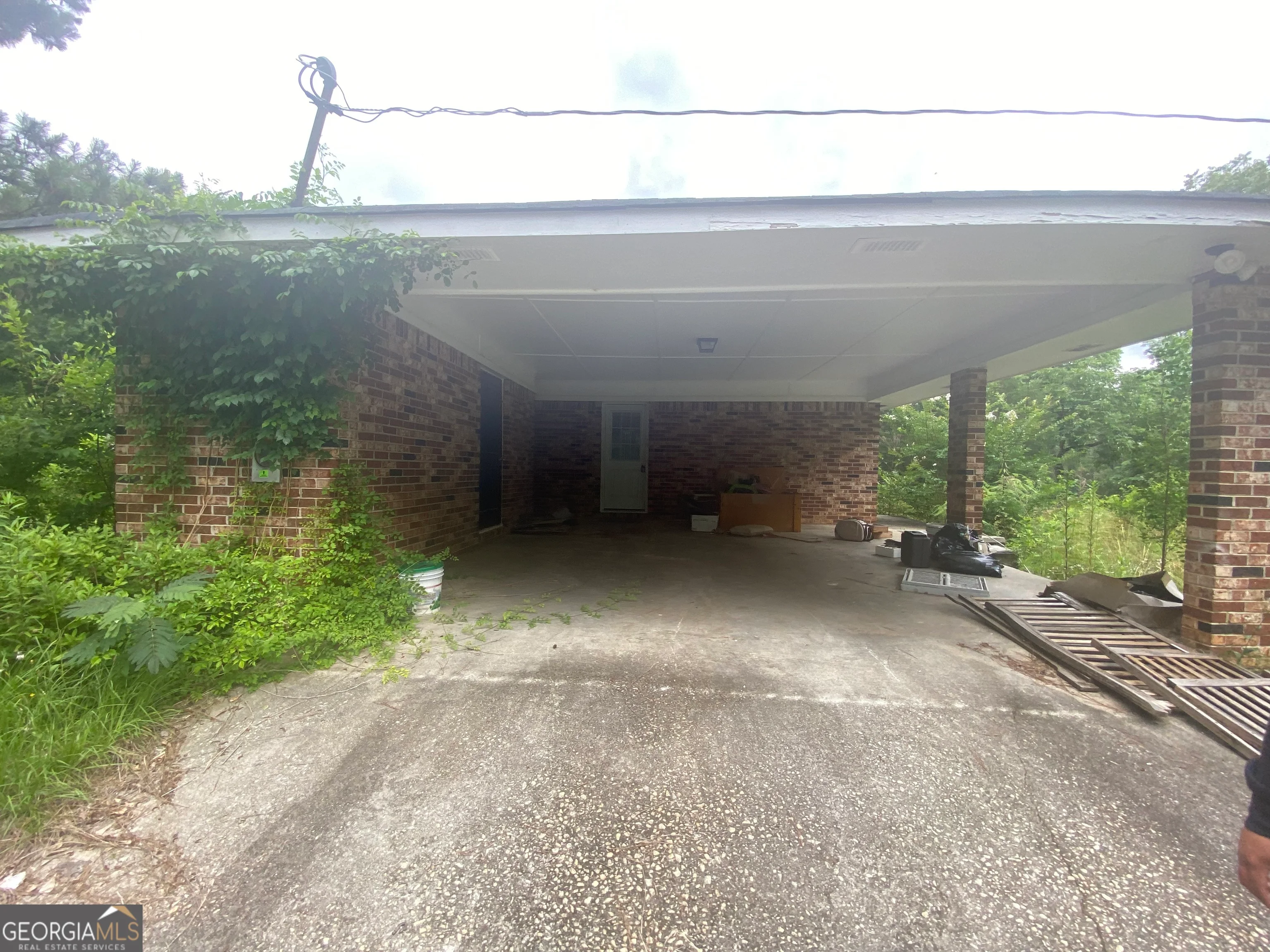 15923 Highway 36