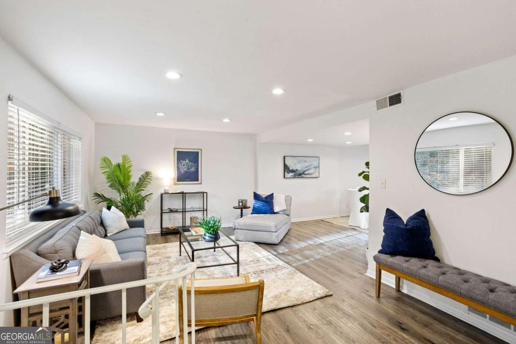 Photo of 7346 Cardigan Circle, Atlanta, GA 30328 (MLS # 10677656)