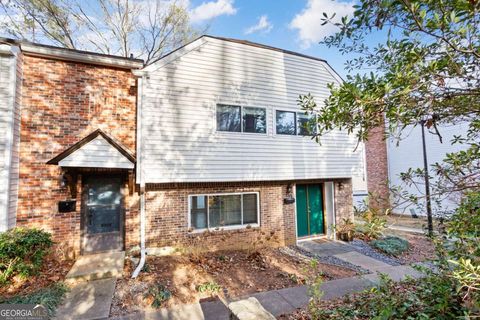 Photo of 7346 Cardigan Circle, Atlanta, GA 30328 (MLS # 10677656)