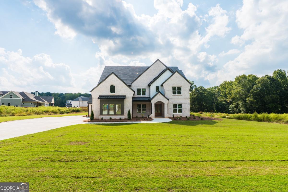 3287 Hall RD