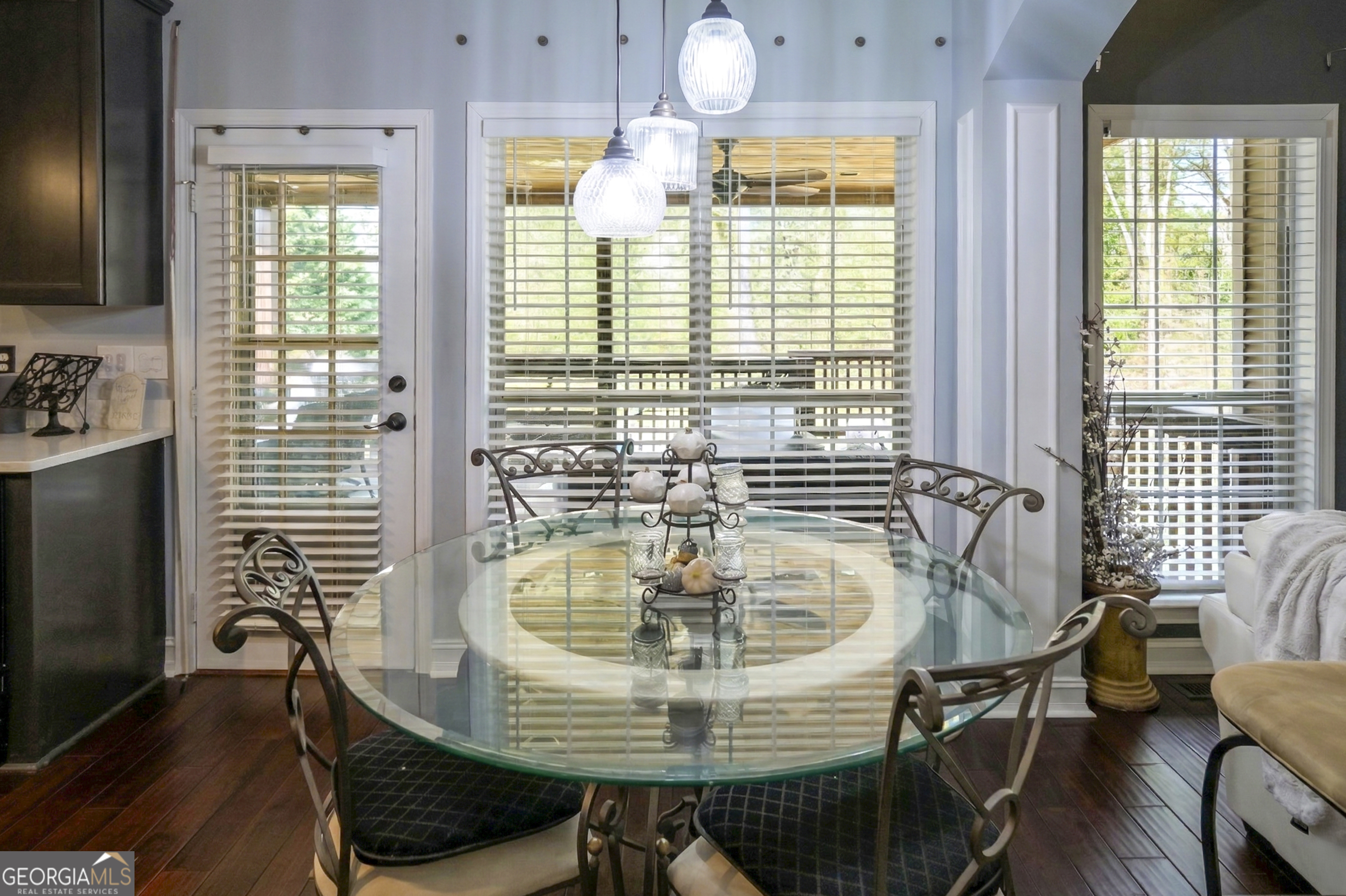 149 Crown Glen WAY