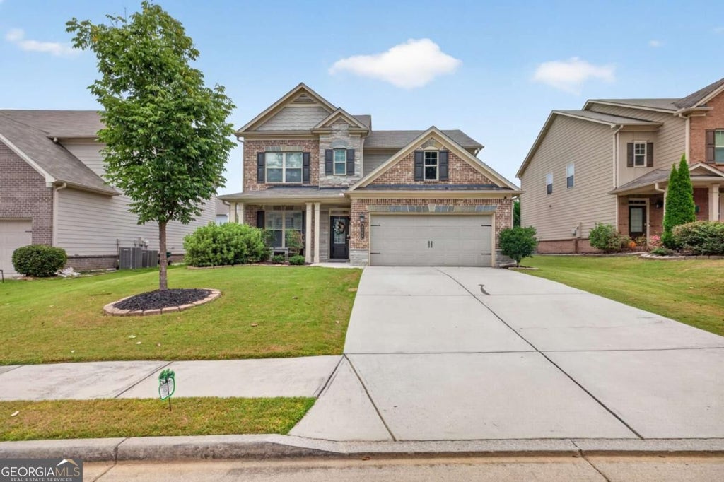 Photo of 1908 Lakeview Bend Way, Buford, GA 30519 (MLS # 10882244)