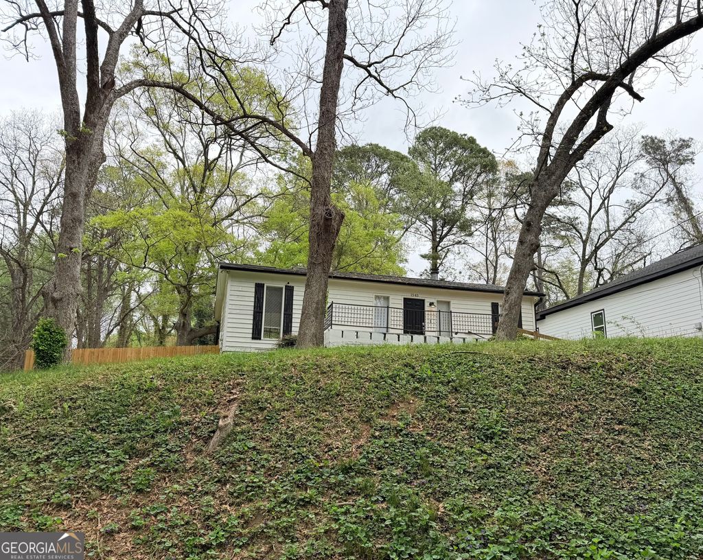 Photo of 1545 Orlando Street SW, Atlanta, GA 30311 (MLS # 10721932)