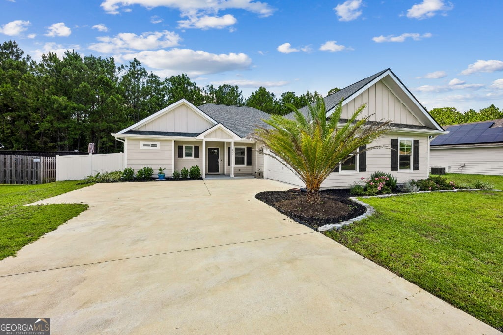 Photo of 611 Victorias Circle, St. Marys, GA 31558 (MLS # 10867124)