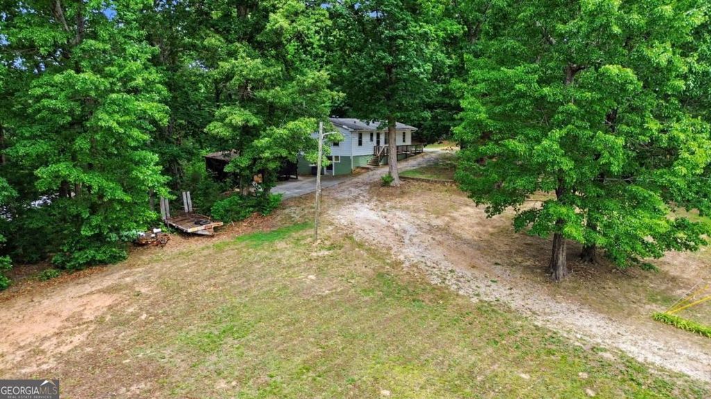 Photo of 3944 Fairburn Road, Douglasville, GA 30135 (MLS # 10763398)