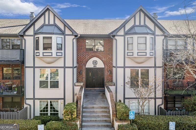 Foxcroft - Residential