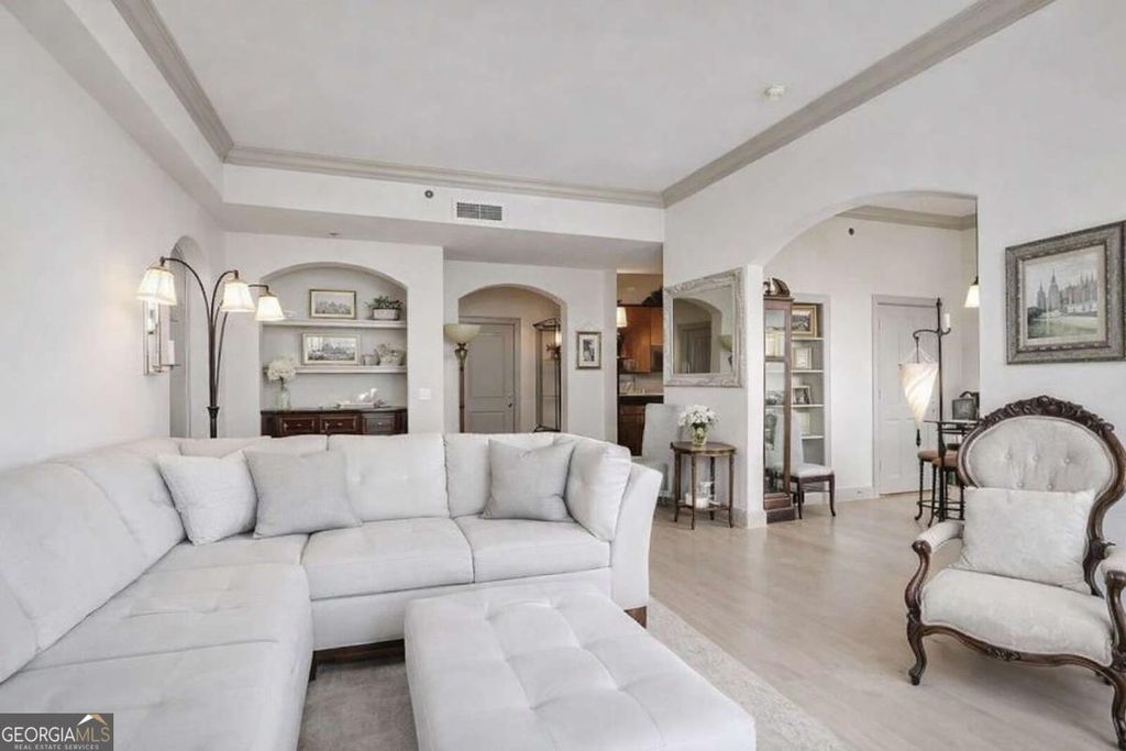 Photo of 3445 Stratford Road NE #2605, Atlanta, GA 30326 (MLS # 10678111)