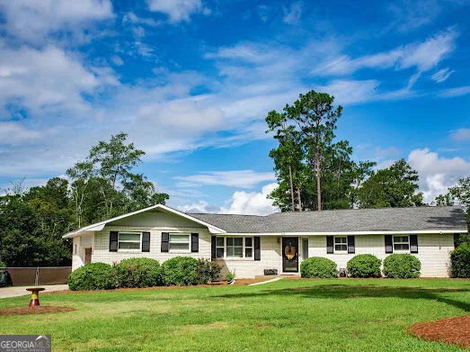460 S College Street, Metter, GA, 30439