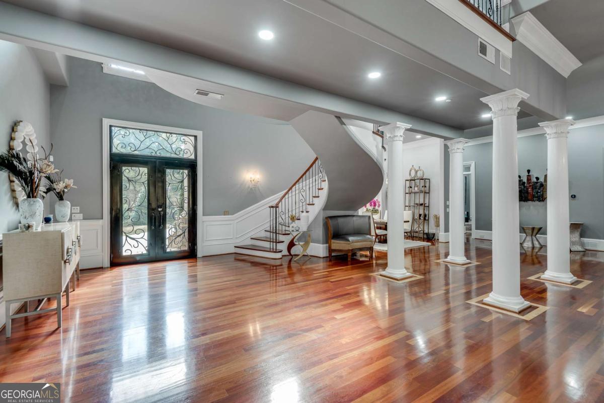 Watkins Glen - Residential