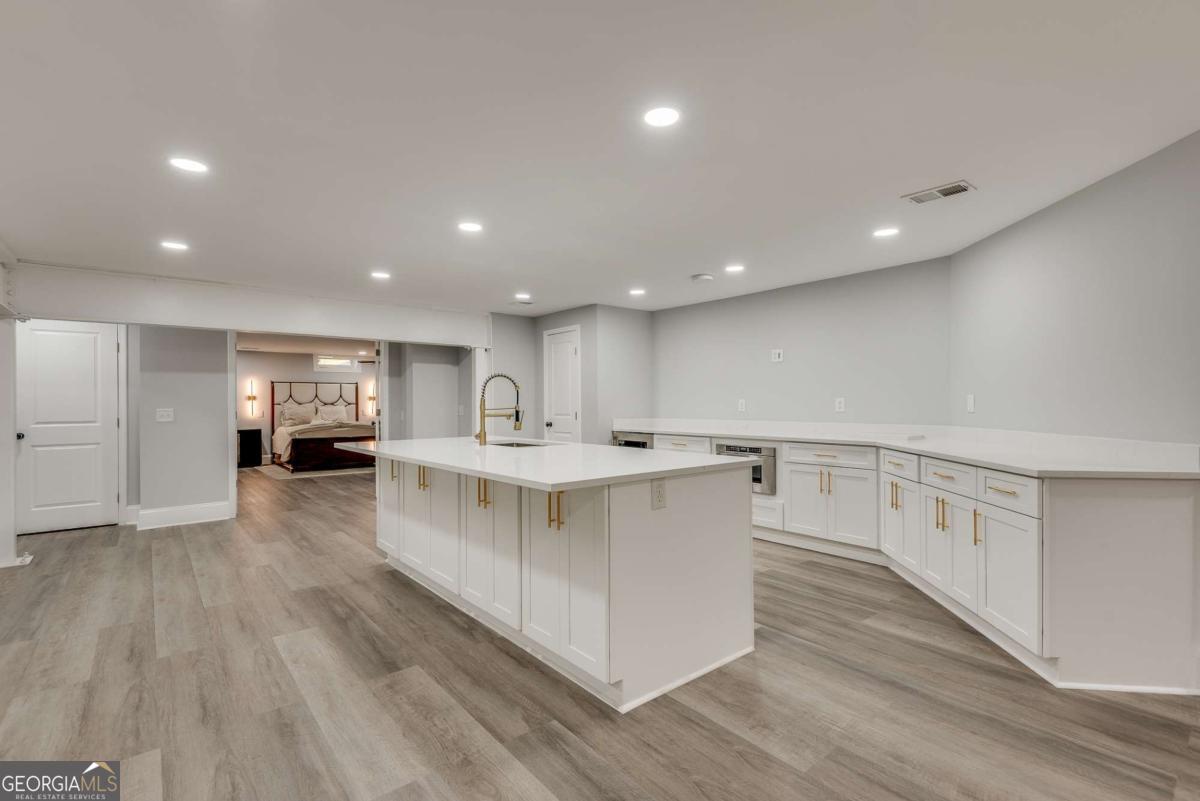 Watkins Glen - Residential