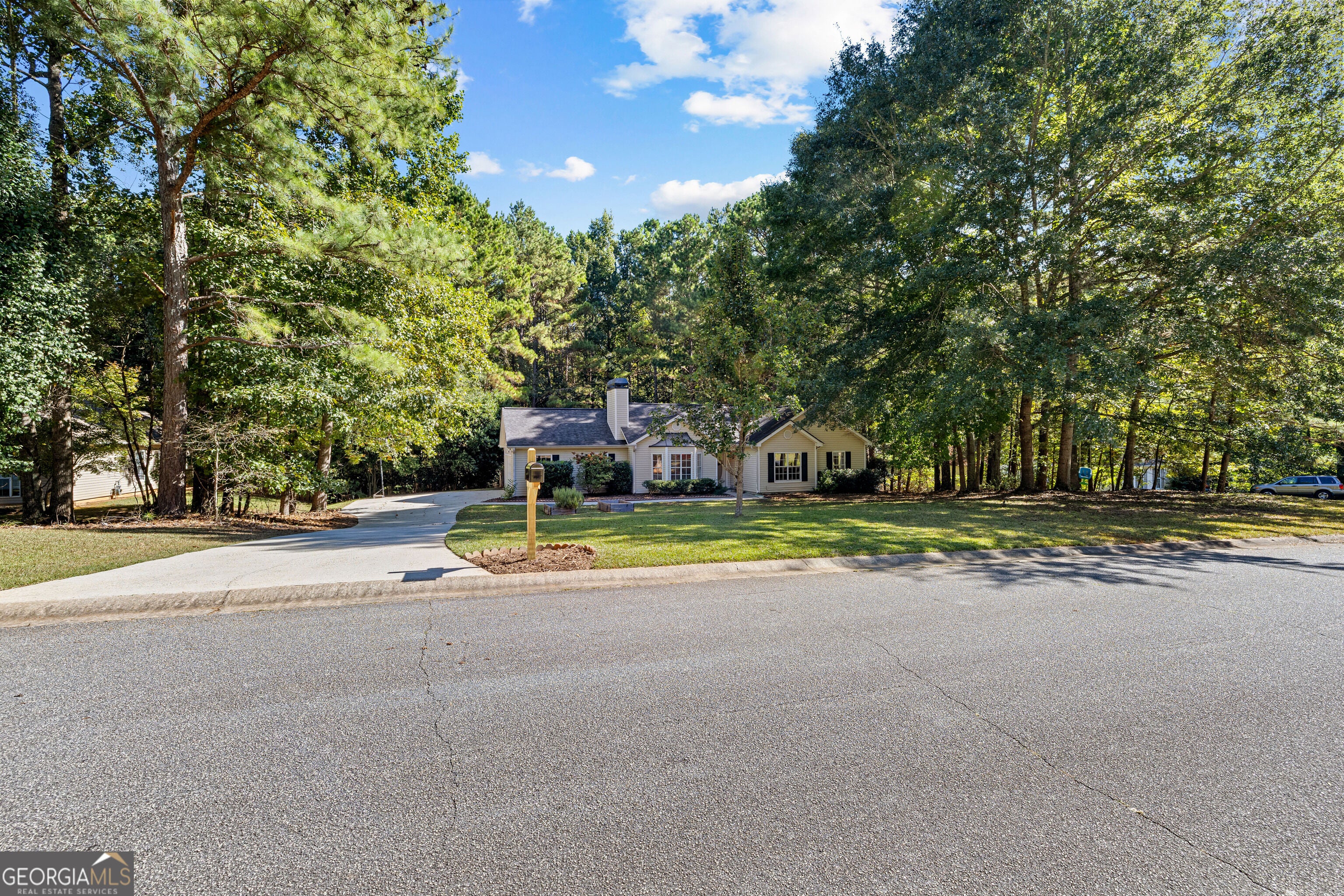 105 Paces Landing PL