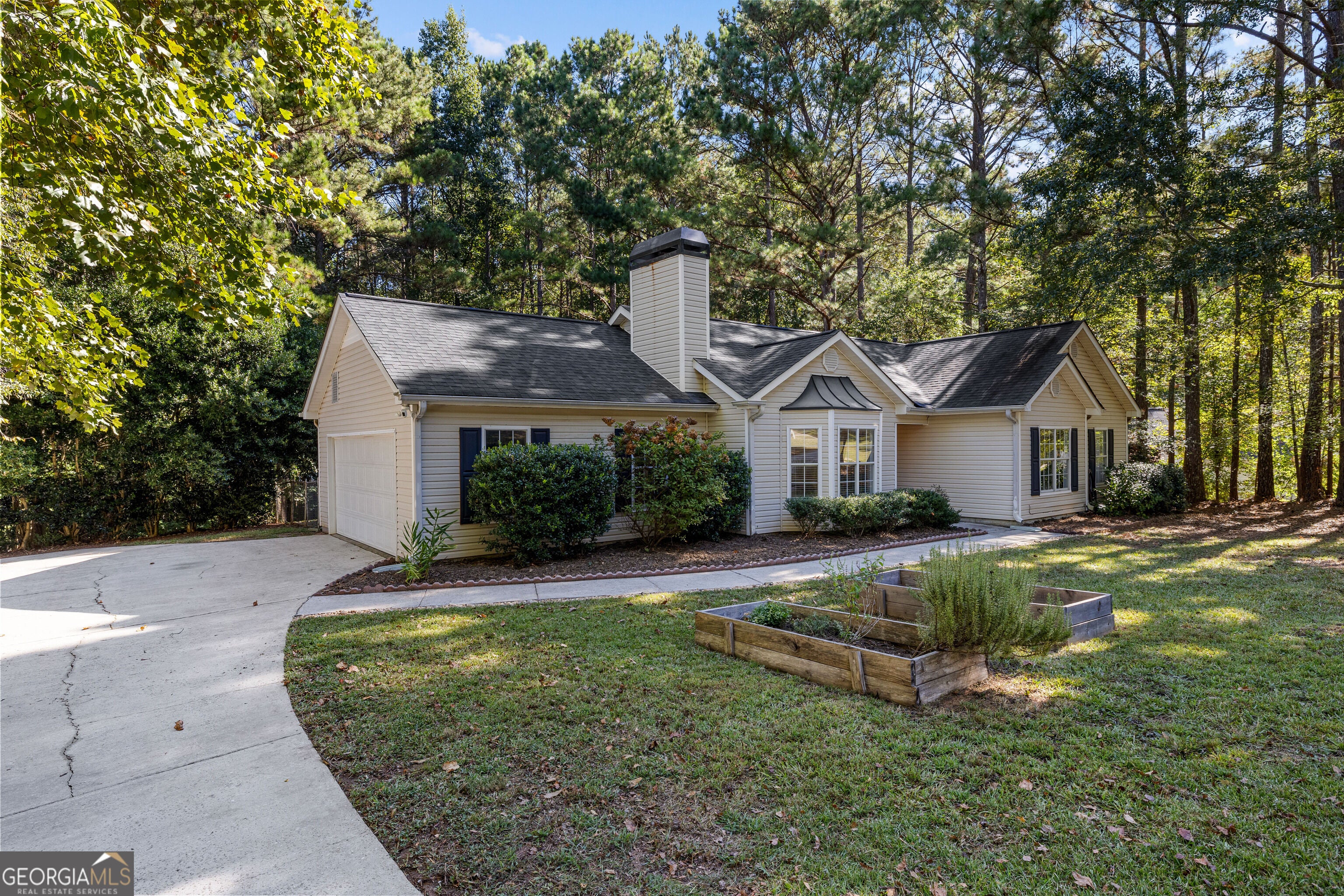 105 Paces Landing PL