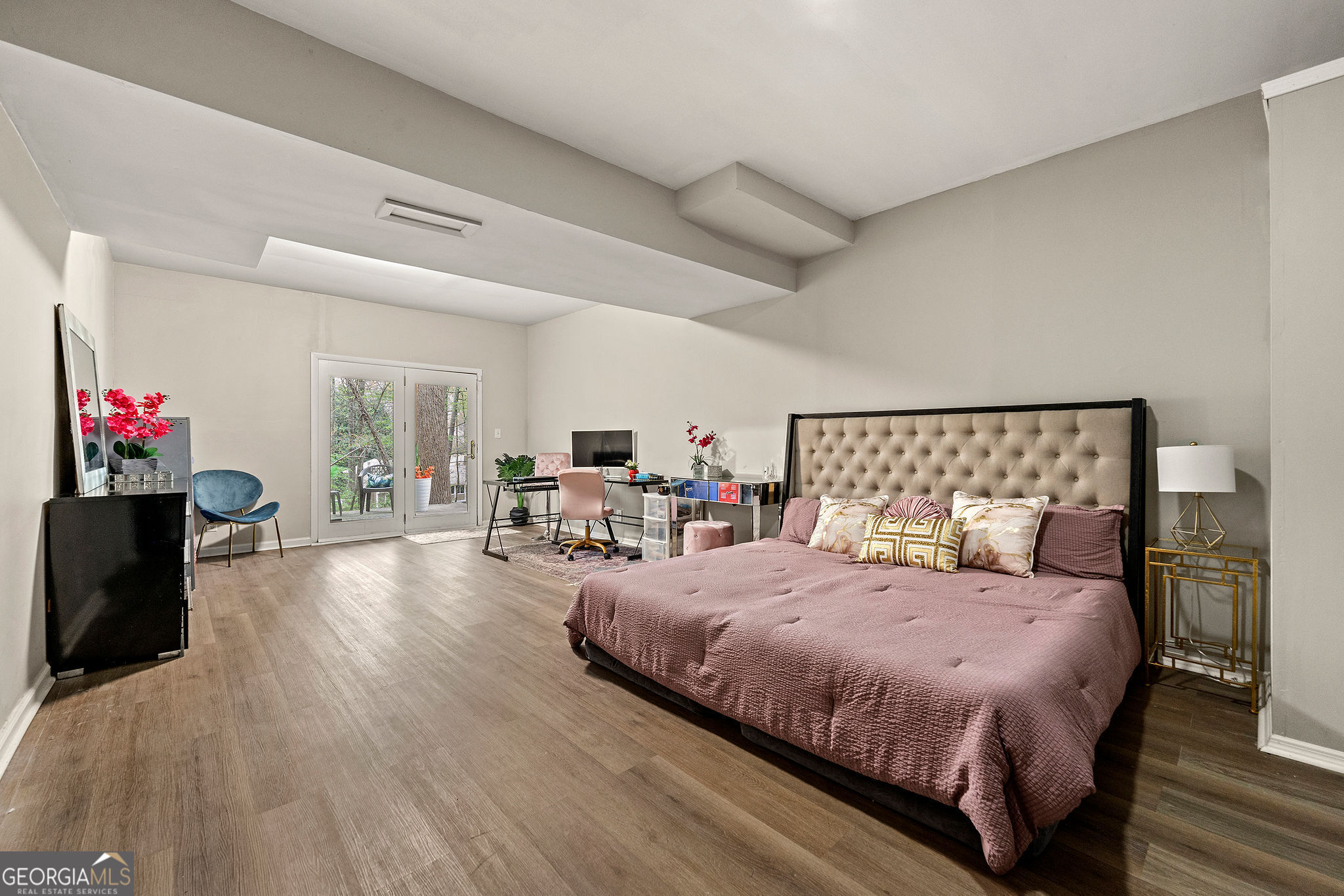 WILLOW POINT - Residential