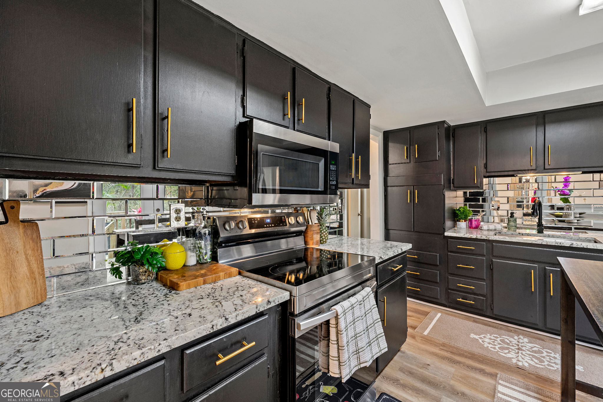 WILLOW POINT - Residential