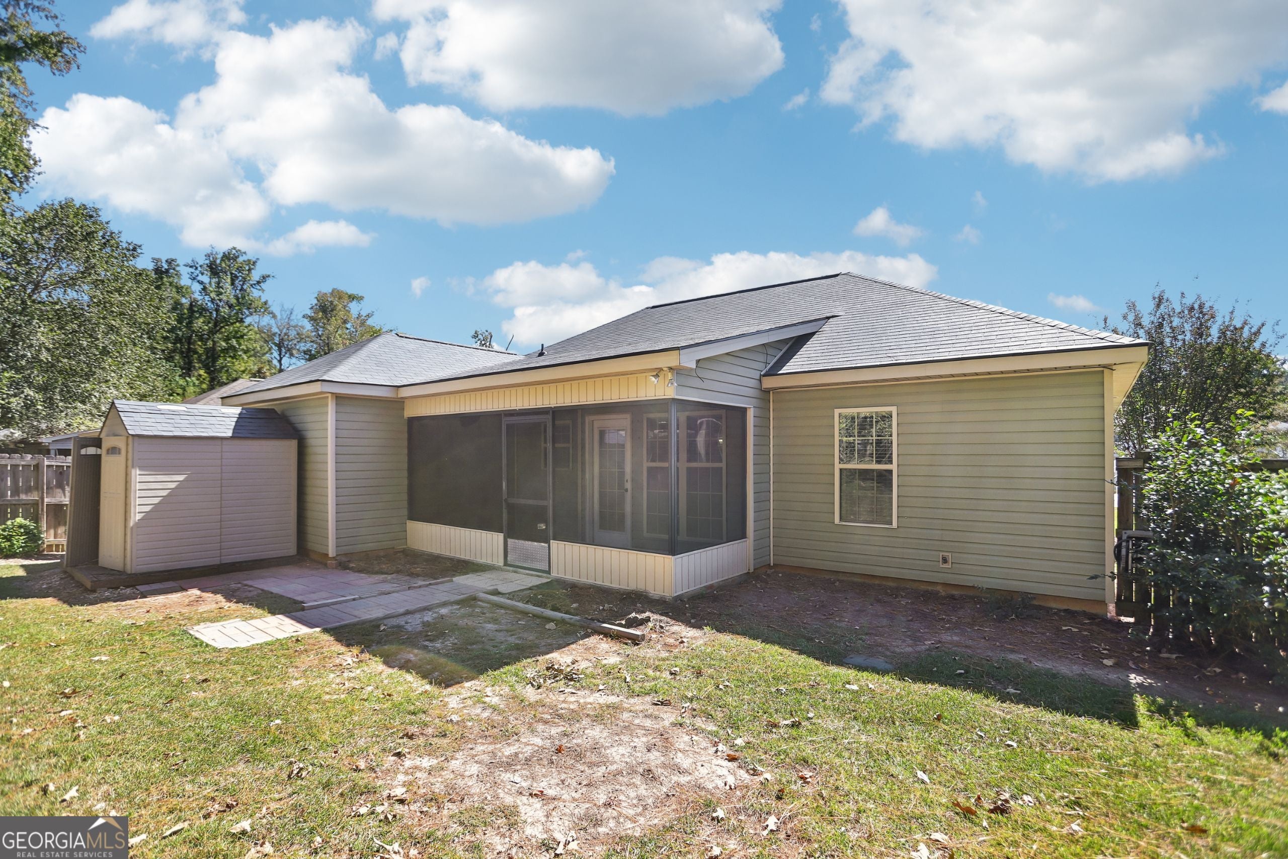 506 Leisure Lake DR